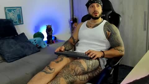 DAVE MAX online show from 11-22-25, 03:00