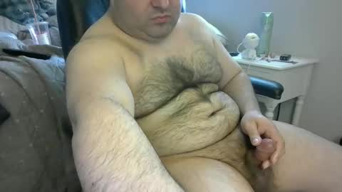 Snapshot of daveishorny1988 chatting on 05-11-26, 06:05 daveishorny1988 online show from 05-11-26, 06:05