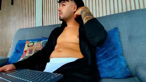 Dave online show from 02-05-26, 02:33