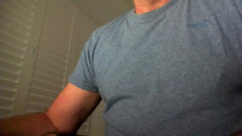 davesu12345 online show from 12-17-25, 07:36