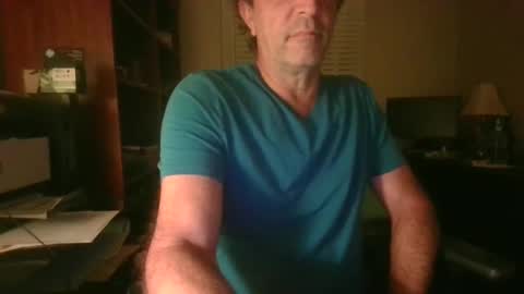 Snapshot of davethebooky chatting on 10-15-25, 05:40 Dave online show from 10-15-25, 05:40