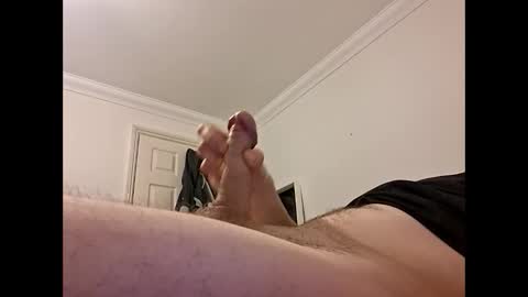 Snapshot of daveycumplaywithme chatting on 10-31-25, 04:19 daveycumplaywithme online show from 10-31-25, 04:19