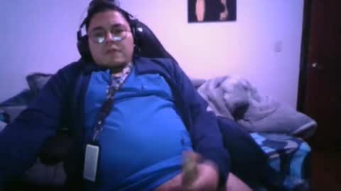 Snapshot of david495879 chatting on 11-12-25, 04:35 alexander online show from 11-12-25, 04:35