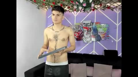 david_777_h online show from 06-11-26, 01:42