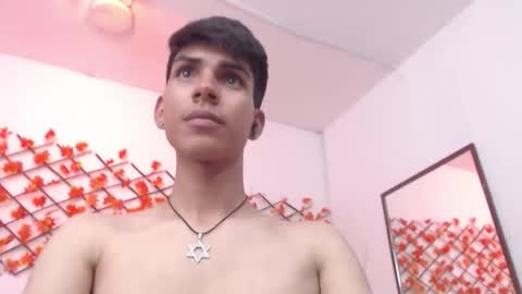 Snapshot of david_925_ chatting on 10-16-25, 08:15 David online show from 10-16-25, 08:15