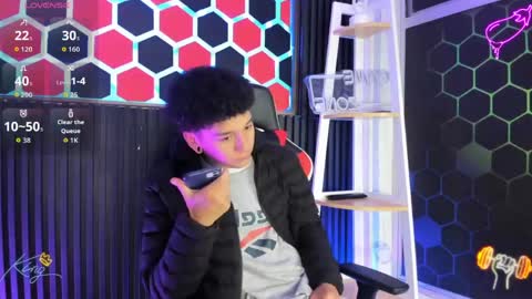 David online show from 04-25-26, 12:41