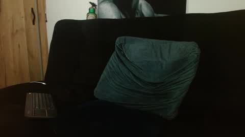 Snapshot of david_franco1 chatting on 11-19-25, 10:10 Twitter davidsanctum online show from 11-19-25, 10:10