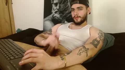 Twitter davidsanctum online show from 01-17-26, 06:40