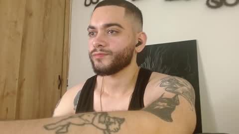 Twitter davidsanctum online show from 02-11-26, 02:05