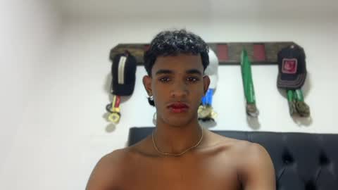 Snapshot of david_hot44 chatting on 06-02-26, 05:09 david_hot44 online show from 06-02-26, 05:09