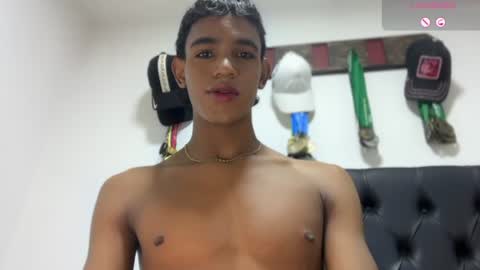 david_hot44 online show from 06-26-26, 11:25