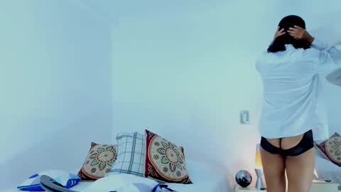 Hey im David that loves to explore and speak their fantasies. Very open talktative and nice. Feel free to chat with me online show from 12-14-25, 11:09