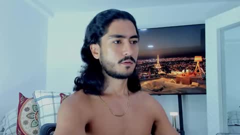 Hey im David that loves to explore and speak their fantasies. Very open talktative and nice. Feel free to chat with me online show from 01-14-26, 12:22