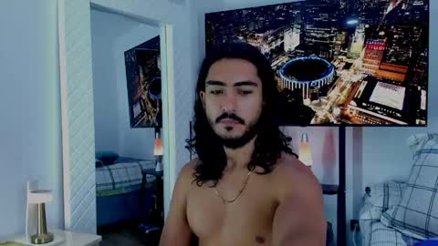 Hey im David that loves to explore and speak their fantasies. Very open talktative and nice. Feel free to chat with me online show from 04-28-26, 11:15