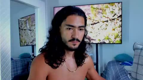 Hey im David that loves to explore and speak their fantasies. Very open talktative and nice. Feel free to chat with me online show from 06-28-26, 11:49