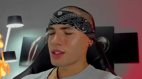 David Jons online show from 02-05-25, 12:53