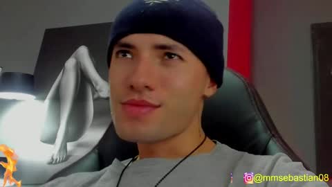 Snapshot of david_jons7 chatting on 05-12-26, 10:40 David Jons online show from 05-12-26, 10:40