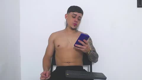 Snapshot of david_rousse_ chatting on 09-14-25, 03:27 luis online show from 09-14-25, 03:27