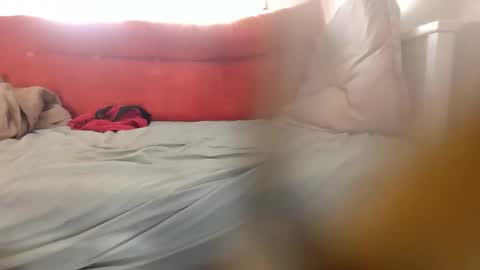 Snapshot of davideo59 chatting on 09-10-25, 08:14 davideo59 online show from 09-10-25, 08:14