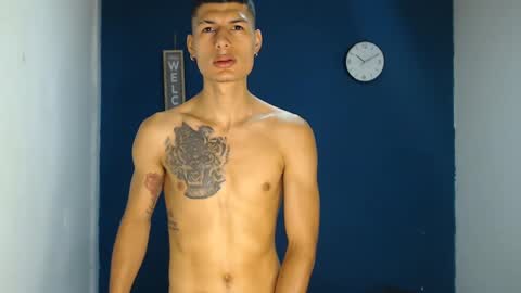 David Galvis - independent model online show from 01-08-25, 02:56