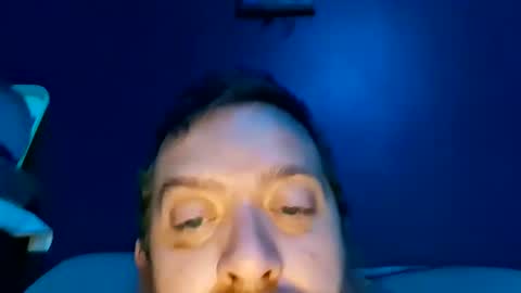 Snapshot of davidjosephknight81 chatting on 10-29-25, 09:05 davidjosephknight81 online show from 10-29-25, 09:05