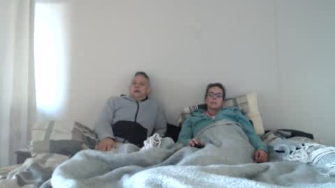 Snapshot of davidstong_cam chatting on 06-12-26, 05:28 Davidstrong cam online show from 06-12-26, 05:28