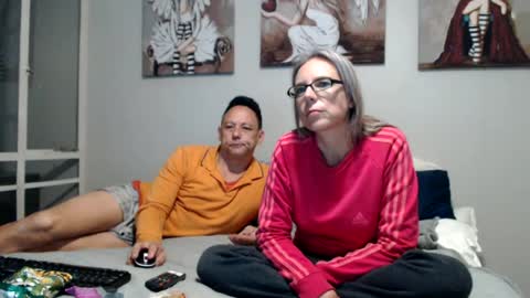 Snapshot of davidstong_cam chatting on 06-19-26, 09:07 Davidstrong cam online show from 06-19-26, 09:07