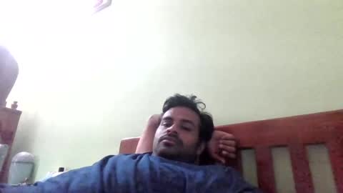 Snapshot of davidvishu975 chatting on 07-28-26, 06:20 Dude97 online show from 07-28-26, 06:20