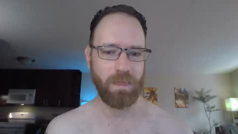 Snapshot of davidwilcox1982 chatting on 03-03-26, 09:31 Dave online show from 03-03-26, 09:31