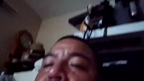 Snapshot of davidzhere222800 chatting on 10-12-25, 06:34 davidzhere222800 online show from 10-12-25, 06:34