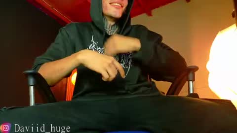 daviid_huge online show from 08-02-26, 03:16