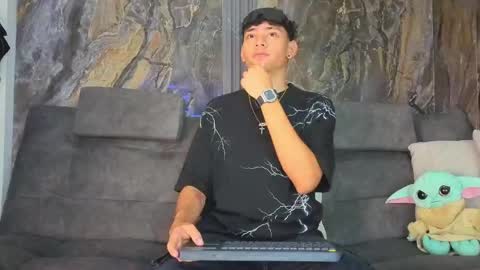 David online show from 04-24-26, 08:11