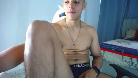 Snapshot of davisito7 chatting on 11-23-25, 09:36 David Angel online show from 11-23-25, 09:36