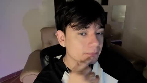 davoxer online show from 04-25-26, 04:04