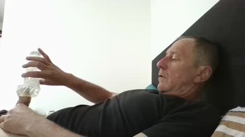 Snapshot of davyboi15 chatting on 05-31-26, 06:31 davyboi15 online show from 05-31-26, 06:31