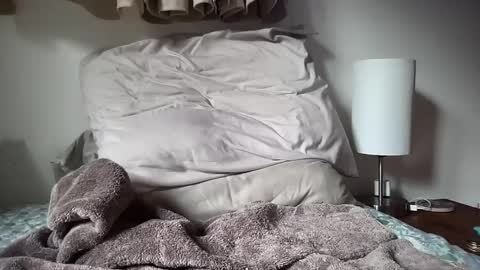 Snapshot of dawg_888 chatting on 02-14-25, 01:51 dawg_888 online show from 02-14-25, 01:51