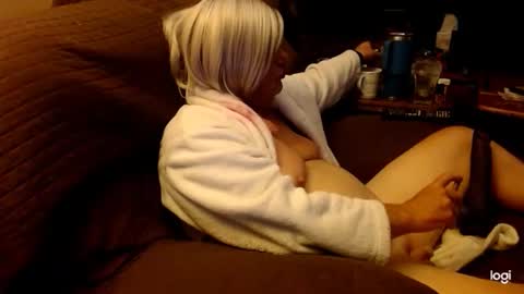 dawndoesall online show from 10-29-25, 03:20