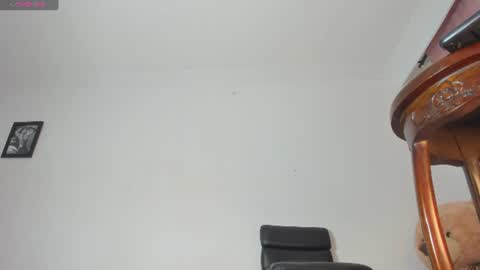Snapshot of day_alexa chatting on 07-05-26, 04:47 Day Alexa online show from 07-05-26, 04:47