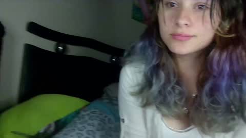 Snapshot of daya202 chatting on 01-17-25, 05:32 Eli online show from 01-17-25, 05:32