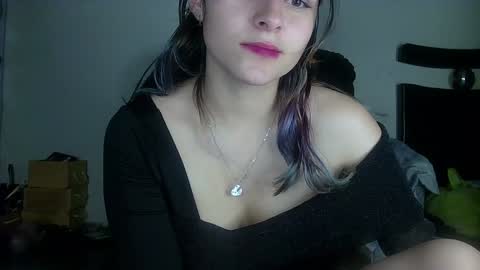 Snapshot of daya202 chatting on 01-28-25, 04:18 Eli online show from 01-28-25, 04:18