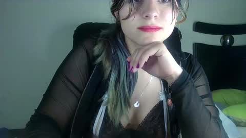 Snapshot of daya202 chatting on 02-01-25, 06:21 Eli online show from 02-01-25, 06:21