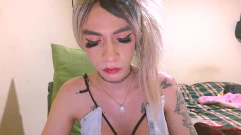 dayanna_01_ online show from 12-27-24, 06:10