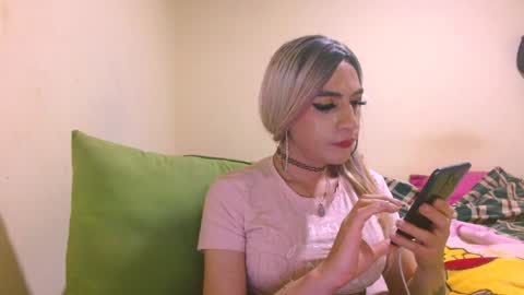 dayanna_01_ online show from 12-29-24, 04:59