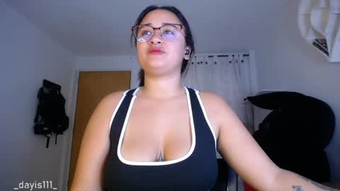 Snapshot of dayis_sweet chatting on 04-25-26, 09:12 Dayis online show from 04-25-26, 09:12