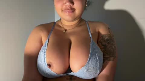 dayqueen1 online show from 07-26-26, 10:00