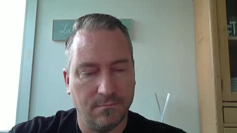 Snapshot of daytrader77 chatting on 06-06-26, 09:03 daytrader77 online show from 06-06-26, 09:03