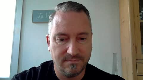 Snapshot of daytrader77 chatting on 07-19-26, 11:58 daytrader77 online show from 07-19-26, 11:58