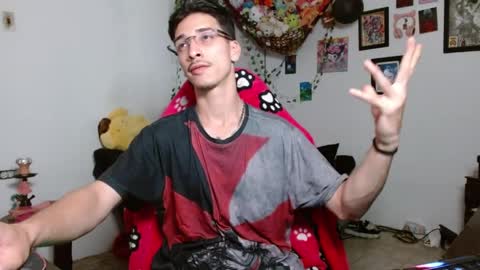 Snapshot of dazzayyy chatting on 04-02-26, 10:51 dazzayy online show from 04-02-26, 10:51