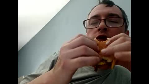 Snapshot of dazzill chatting on 12-01-24, 07:36 Dazzill online show from 12-01-24, 07:36