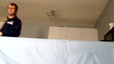 Snapshot of dazzill chatting on 01-25-25, 01:30 Dazzill online show from 01-25-25, 01:30